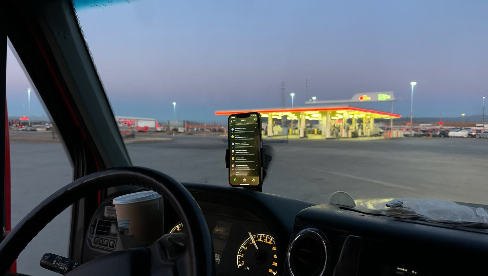 Two AI dispatchers that work the load board so you can drive